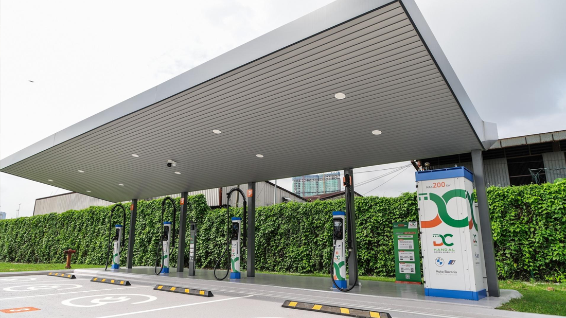 Auto Bavaria Expands Fast Charger Partnership With DC Handal